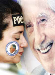 Pinochet muere en la impunidad de sus crímenes