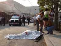 En Chilpancingo fue ejecutado ayer el director de la policía preventiva, Artemio Mejía Chávez. Los sicarios vestían uniformes de la AFI