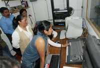 Inaguración de la radio comunitaria Xtrema 87.5 FM, en el segundo encuentro Experiencias y Resultados del Programa de Apoyo a Pueblos Originarios, en la Casa de la Cultura San Pedro Atocpan, delegacion Milpa Alta, el 1º de abril de 2006