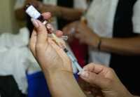 La apliación de la vacuna contra la influenza reduce de manera significativa las muertes ocasionadas por complicaciones de ese mal