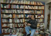 José Ángel Leyva, los libros son un placer que requiere ser compartido