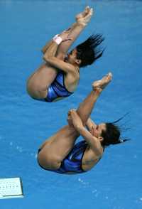 Paola Espinosa y Laura Sánchez fallaron el penúltimo salto