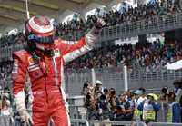 El finlandés Kimi Raikkonen, actual campeón del mundo en Fórmula Uno, logró su primera victoria en 2008