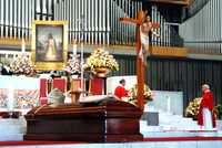 Al mediodía de ayer llegaron a la Basílica de Guadalupe los restos del cardenal Ernesto Corripio Ahumada