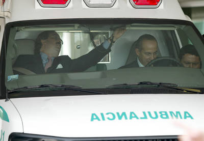 Falló la ambulancia a Calderón