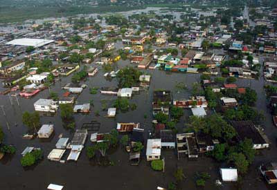 Miles de afectados por las inundaciones en cuatro estados