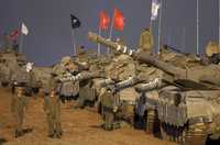 El ejército israelí continuó ayer el despliegue de infantería y tanques en la frontera con Gaza en anticipación a una ofensiva terrestre
