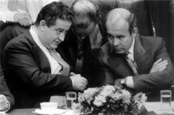 La Jornada 3 De Marzo De 1996 Se Refiere A Panistas Por Nombre Y A Perredistas Por Alusia N A Tabasco Josa C Urea A A El Dirigente Priasta Santiago Oa Ate Laborde Recorda A Los Partidos Accia N Nacional Pan Y De La Revolucia N Democra Tica