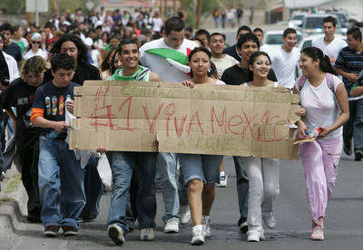 Nace movimiento juvenil latino en EU Nace movimiento juvenil latino en EU
