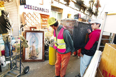 SACUDEN AL BARRIO BRAVO SACUDEN AL BARRIO BRAVO