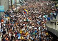 Marcha ayer en Caracas contra la negativa del gobierno de Hugo Chávez a renovar la concesión a RCTV