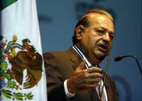 Carlos Slim en el ITESO, campus de Guadalajara, durante la pl‡tica con alumnos en el foro mundial sobre Responsabilidad social corporativa