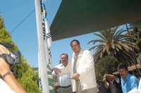 El gobernador de Michoacán, Lázaro Cárdenas Batel, izó la bandera blanca que declara a los municipios de Panindícuaro y Villa Jiménez libres de analfabetismo