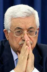 Mahmoud Abbas durante un encuentro ayer en Ramallah con líderes de Fata