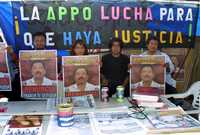 Integrantes de la APPO instalaron un plantón el pasado 26 de mayo frente al Senado, luego de ofrecer una conferencia de prensa para comentar una recomendación de la Comisión Nacional de Derechos Humanos sobre el caso Oaxaca