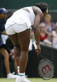 Pese a sufrir calambres, Serena Williams venció a Daniela Hantuchova y avanzó a cuartos de final, instancia en la cual enfrentará a Henin