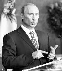 ¿Estaría dispuesto Vladimir Putin a ir tan lejos con medidas suicidas que pondrían en tela de juicio su doble credibilidad crediticia (económica y política) en Eurasia?