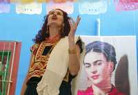 La cantante Susana Harp, ayer, durante los festejos por el centenario de Frida Kahlo