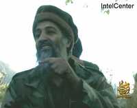Imagen de Osama Bin Laden tomada del video interceptado antes de aparecer en Internet, en el cual el líder de Al Qaeda elogia el martirio como "camino hacia la gloria" para los musulmanes