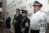 El secretario de Seguridad Pública, Joel Ortega, y la contralora general del GDF, Beatriz Castelán, anunciaron un programa de monitoreo para verificar la correcta aplicación del nuevo Reglamento de Tránsito
