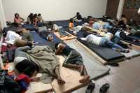 Mas de 300 personas pernoctaron en el albergue instalado en la escuela tecnologica de Carrillo Puerto, Quintana Roo