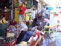 Miles de comerciantes de Culiacán, Sinaloa, perdieron parte de sus mercancías debido a las inundaciones