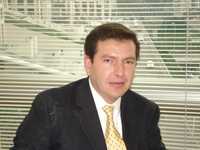 El director de Finanzas y Planeación de Asur, Adolfo Castro Rivas