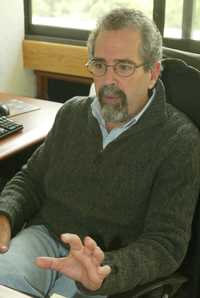 Imanol Ordorika, autor de dos libros sobre los procesos de sucesión en la rectoría de la UNAM