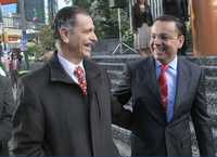 Carlos Abascal y Germán Martínez durante la ceremonia del aniversario luctuoso de Manuel J. Clouthier, organizada por Acción Nacional