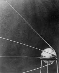 Las señales del satélite soviético fueron captadas en simples radios. La imagen, la primera foto del Sputnik 1