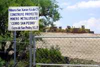 Instalaciones de Minera San Xavier en Cerro de San Pedro, San Luis Potosí  Foto