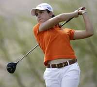 Lorena Ochoa se siente en su ambiente en la cima del golf