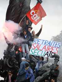 Protesta de trabajadores en el centro de París