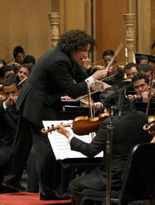 Triunfo de la orquesta bolivariana
