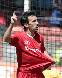 El uruguayo Vicente Sánchez es el tercer mejor goleador en la historia de los Diablos Rojos
