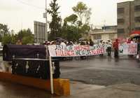 En junio de 2006 se llevó a cabo en Nezahualcóyotl, estado de México, una marcha encabezada por Emerenciana López Martínez, presidenta del Consejo de Mujeres Defensoras de los Derechos Humanos y de la Familia, para exigir justicia por los feminicidios cometidos en esa entidad. En aquella ocasión los inconformes colocaron un féretro frente a la subprocuraduría regional de justicia
