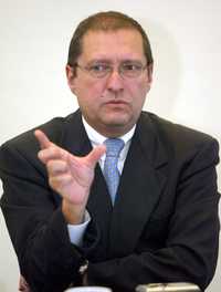 Eduardo Pérez Motta, presidente de la Comisión Federal de Competencia