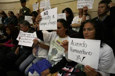 Con Álvaro Uribe, ninguna posibilidad de canje: FARC Con Álvaro Uribe, ninguna posibilidad de canje: FARC