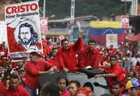 El presidente venezolano, Hugo Chávez, estuvo ayer en el estado andino de Táchira para encabezar un acto de campaña en favor del sí en el referendo del próximo domingo