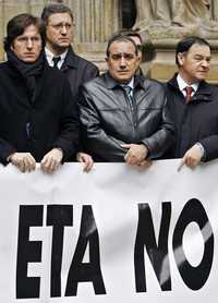 Imagen de la protesta realizada en la ciudad española de Pamplona contra la violencia provocada por la ETA