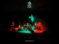 CDC es una banda que no cede ante el mercado musical; su interés está en el descubrimiento de nuevos caminos sonoros