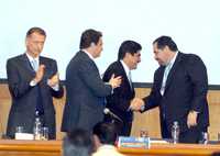 Carlos Abascal, José Espina, Manuel Espino y Héctor Larios durante el acto en que Germán Martínez fue electo dirigente nacional del PAN
