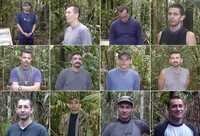 Grupo de secuestrados por las FARC que fueron filmados por los rebeldes para presentar sus videos como prueba de vida. Las cintas fueron confiscadas en Bogotá a tres sospechosos de pertenecer a la guerrilla y al divulgarlas el gobierno colombiano asegura que algunas imágenes son de octubre pasado