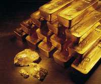 Lingotes de oro de la Corporación Newmont Mining. El metal alcanzó su precio más alto en 28 años, al cotizarse en 880 dólares la onza