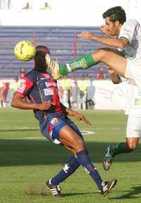 Atlante no pudo ante la recia defensiva leonesa