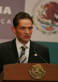 Juan Camilo Mouriño fue colocado por Felipe Calderón en Gobernación el miércoles pasado