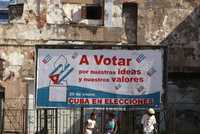 La campaña de promoción del voto, debido a que varios candidatos no son conocidos, pide a los habitantes sufragar por todos los aspirantes, no sólo por los que sean conocidos. La imagen corresponde a la ciudad de La Habana