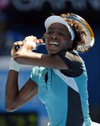 La estadunidense Venus Williams no pudo reponerse de un inicio titubeante y cayó en dos mangas en el Abierto de Australia