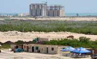 El constante crecimiento de Cancún, Quintana Roo, ha provocado que las nuevas construcciones condominales devasten grandes extensiones de manglar en un afán por tener una ubicación privilegiada cerca de las playas