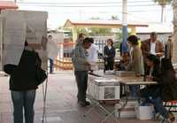 Casilla de votaciones para renovar cinco ayuntamientos y 21 diputaciones del Congreso de Baja California Sur, instalada en el municipio de La Paz